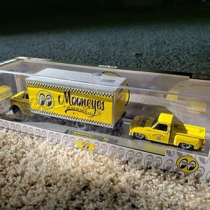 VHTF 2020 Mooneyes C60 & Chevrolet silverado